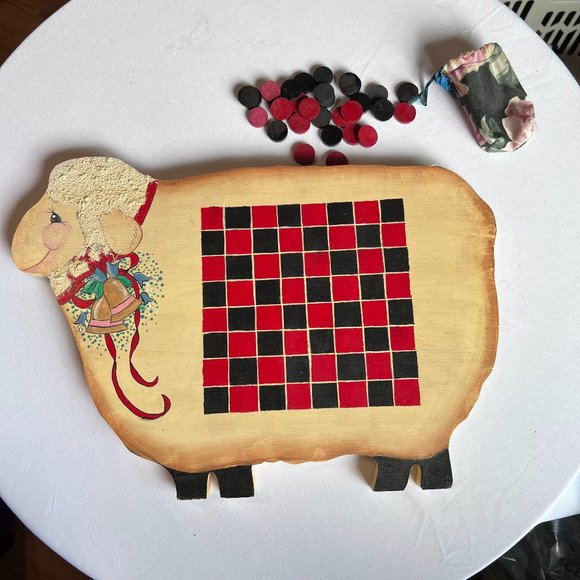 Vintage Sheep Shape Wood Checkerboard Folk Art Game Set 16" x 11" 1993 - Picture 1 of 9
